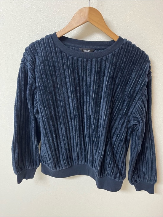 Simply Vera Vera Wang Tops - Simply Vera Vera Wang Dark Navy Sweatshirt women’s size S
